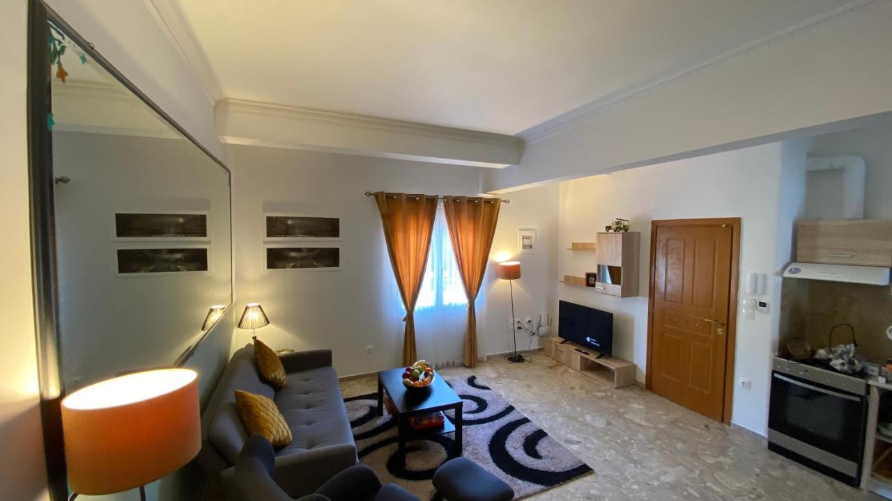Patras Golden Suite Экстерьер фото
