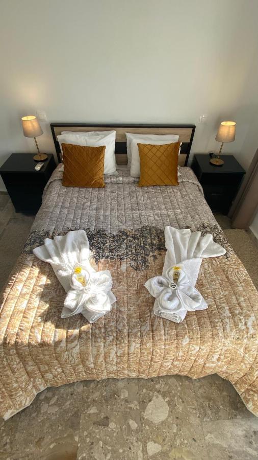 Patras Golden Suite Экстерьер фото